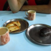 Nachmittags-Chai in Mumbai